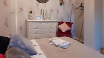 Chambre dans une maison pleine de vie