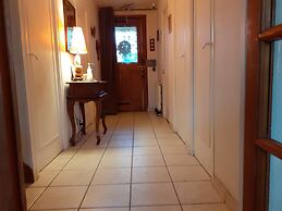 Chambre dans une maison pleine de vie