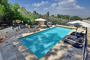 Galilee Magic Mansion