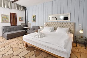 Galilee Magic Mansion