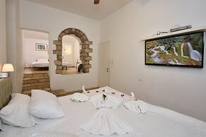 Galilee Magic Mansion