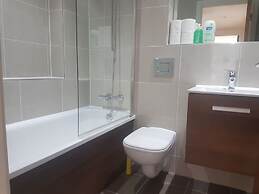 Metropolitan House 2106