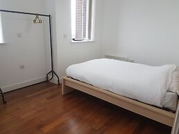 Metropolitan House 2106