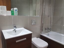 Metropolitan House 2106