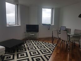 Metropolitan House 2106