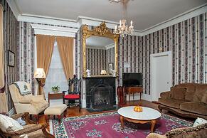 The Jeremiah Mason House B & B