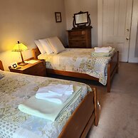 The Jeremiah Mason House B & B