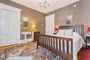The Jeremiah Mason House B & B