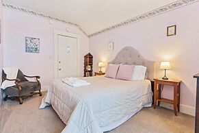 The Jeremiah Mason House B & B