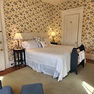 The Jeremiah Mason House B & B