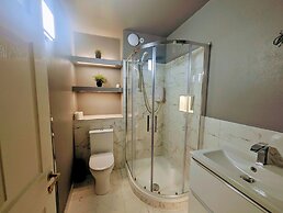 Romantic Apartment - The Youghal
