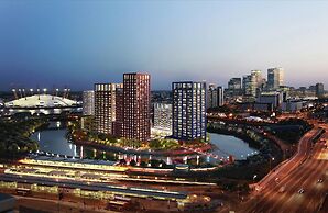 London Islandic One Excel - O2 - Parking