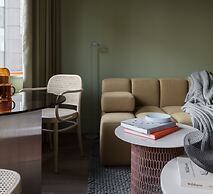 Locke At Broken Wharf