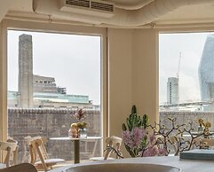 Locke At Broken Wharf