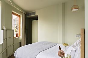 Locke At Broken Wharf