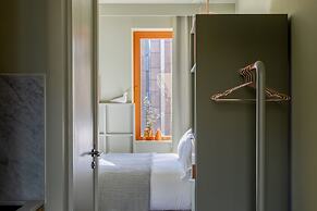 Locke At Broken Wharf