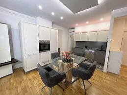 Trieste 411 (Rooms & Apartments)