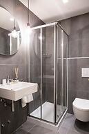 Trieste 411 (Rooms & Apartments)
