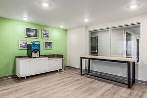 WoodSpring Suites Indianapolis Castleton