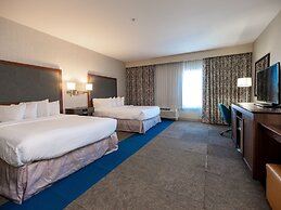Flag Point Inn & Suites Pratt by FairBridge