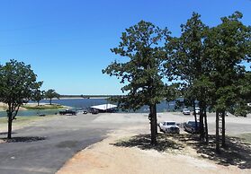 Pope's Landing Marina