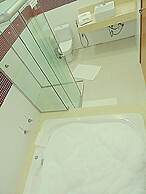 Hotel Pequeno Mundo II