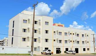 Hotel Pequeno Mundo II