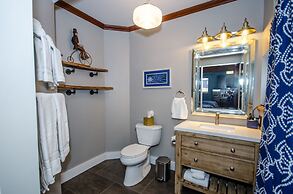 Tobacco Warehouse Inn