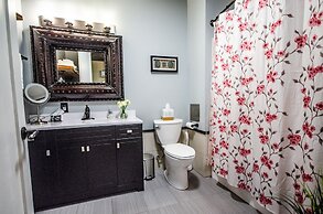 Tobacco Warehouse Inn