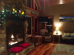 River Rock Mountain Cabin