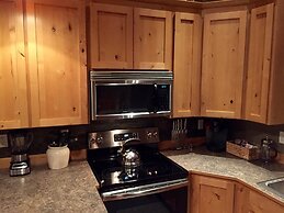 River Rock Mountain Cabin