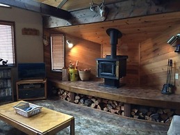 Lake Creek Cabin
