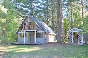 Lake Creek Cabin