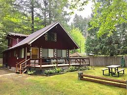 Papa`s Packwood Cabin
