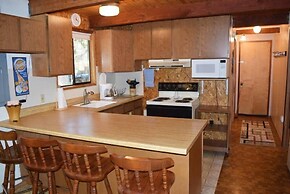 Papa`s Packwood Cabin