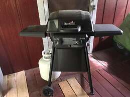 Papa`s Packwood Cabin