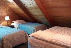 Papa`s Packwood Cabin