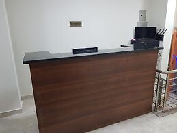 Al Raya Apartments