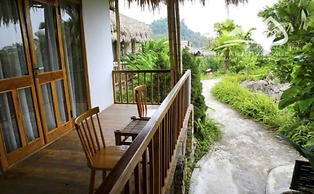 Ba Khan Village Resort