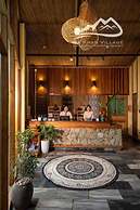 Ba Khan Village Resort