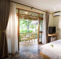 Ba Khan Village Resort