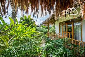 Ba Khan Village Resort