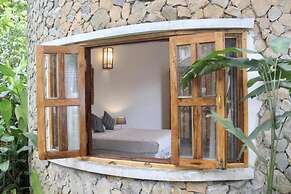 Ba Khan Village Resort