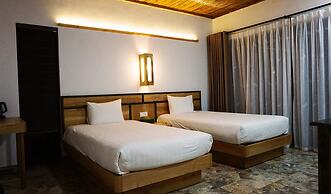 Ba Khan Village Resort