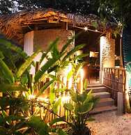 Ba Khan Village Resort