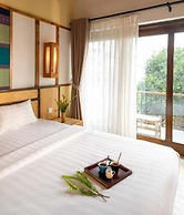 Ba Khan Village Resort