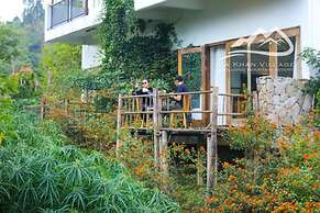 Ba Khan Village Resort