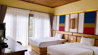 Ba Khan Village Resort