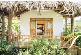 Ba Khan Village Resort