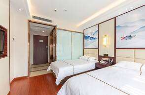 Yiwu Luck Bear Hotel